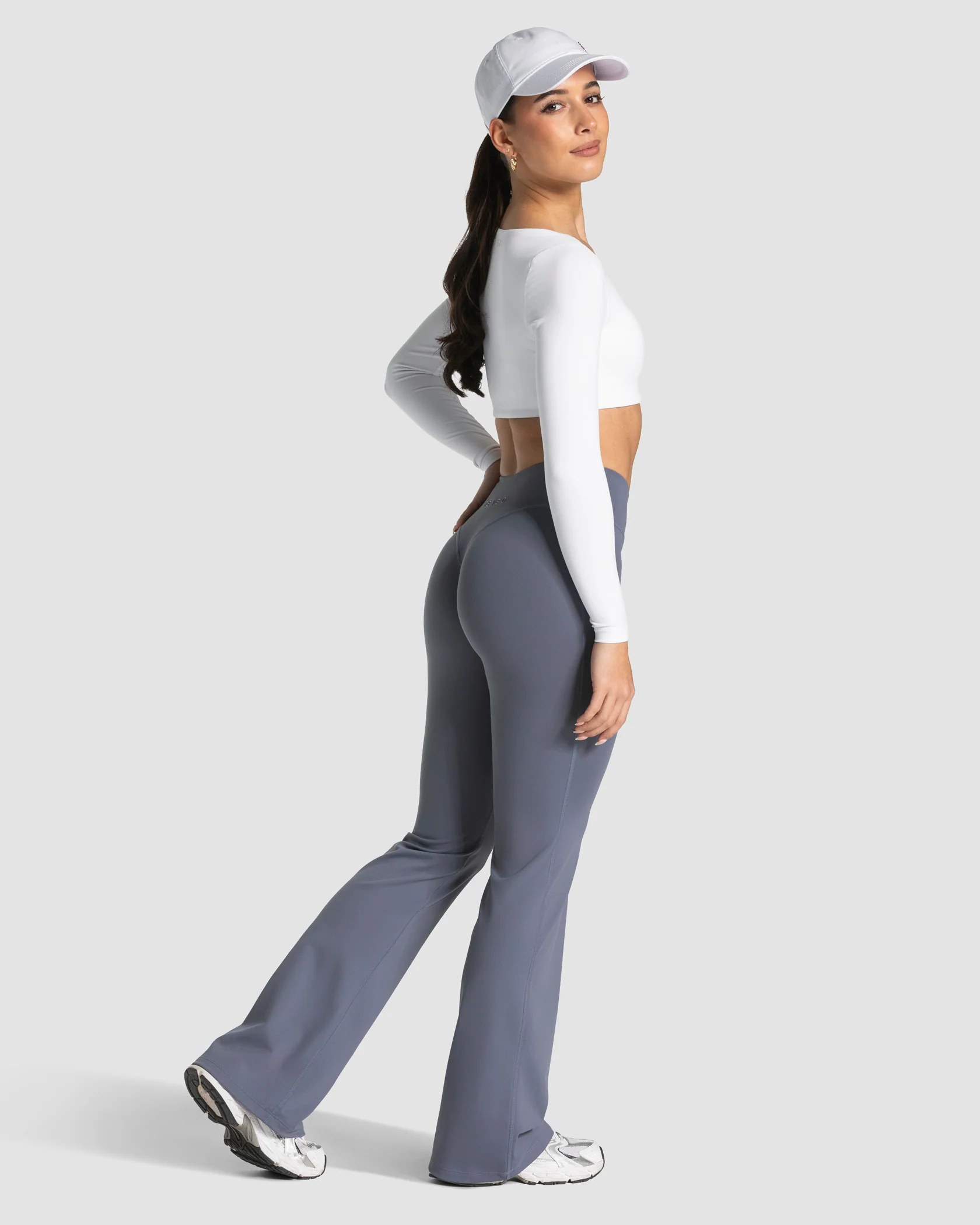 Allrounder Cropped Longsleeve "Weiß" - Image 3
