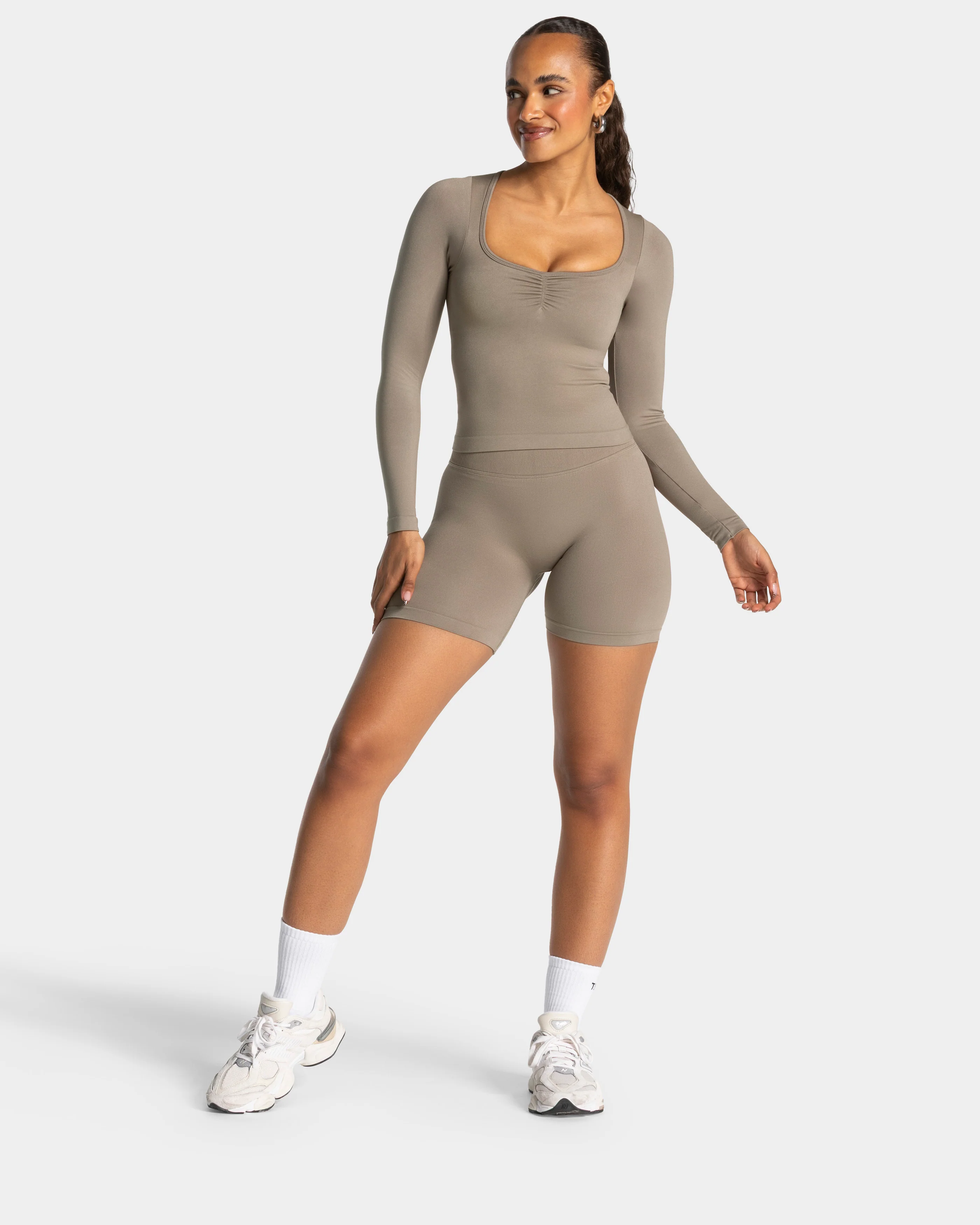 Charming Pro Lifted Scrunch Shorts "Khaki" - Image 3