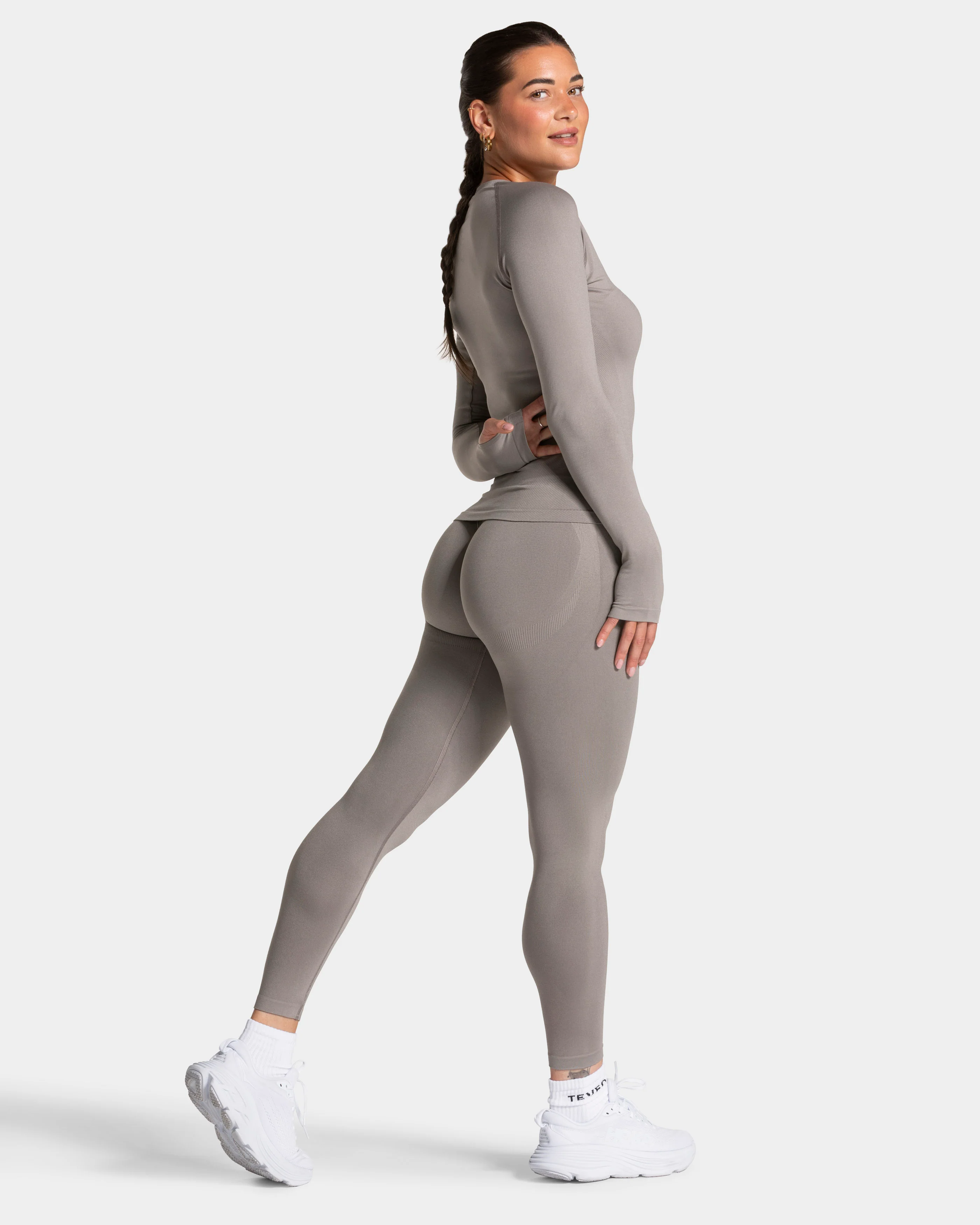 END Running Sculpt Scrunch Leggings "Smoke" - Image 5