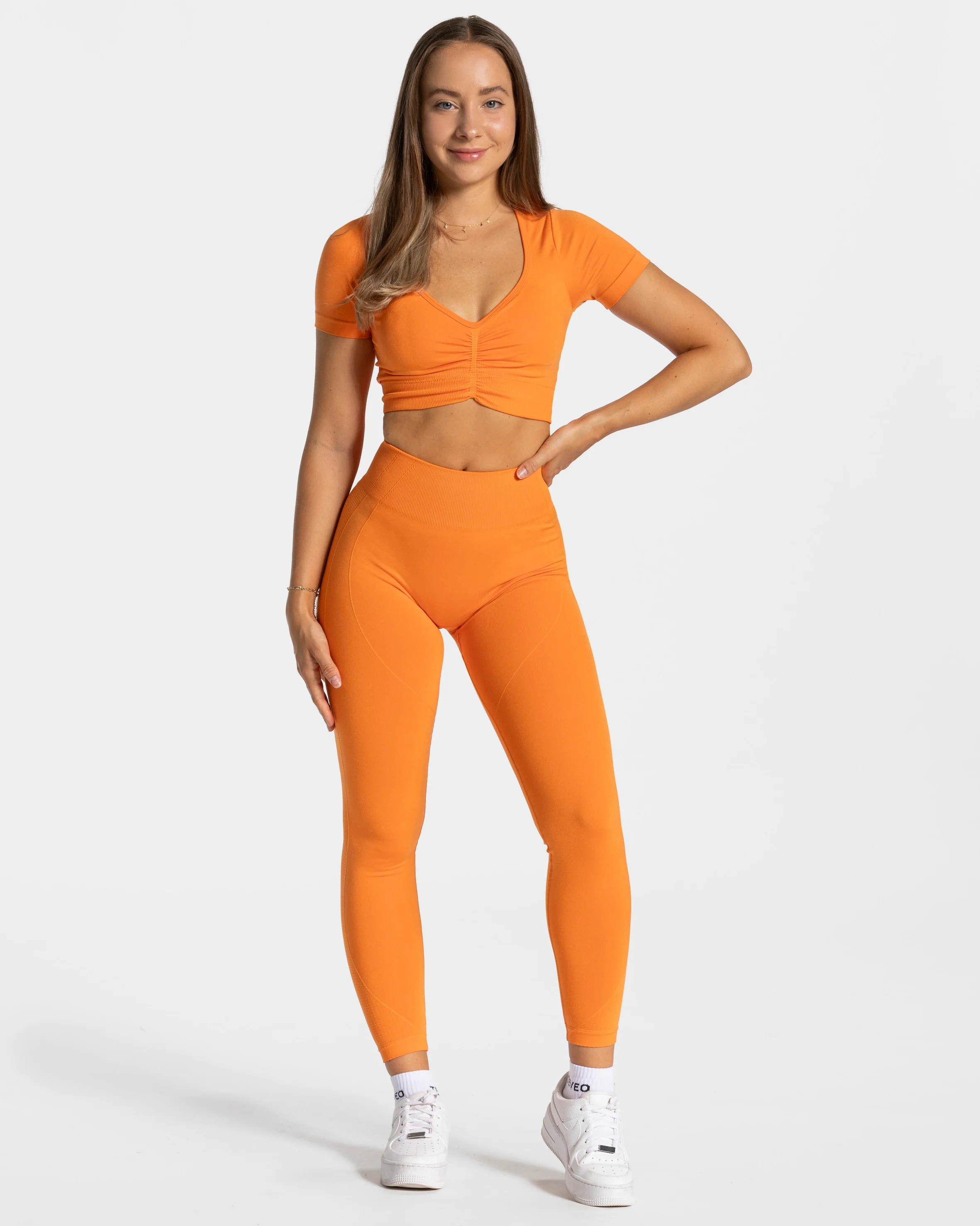 Focus Crop Top "Orange" - Image 3