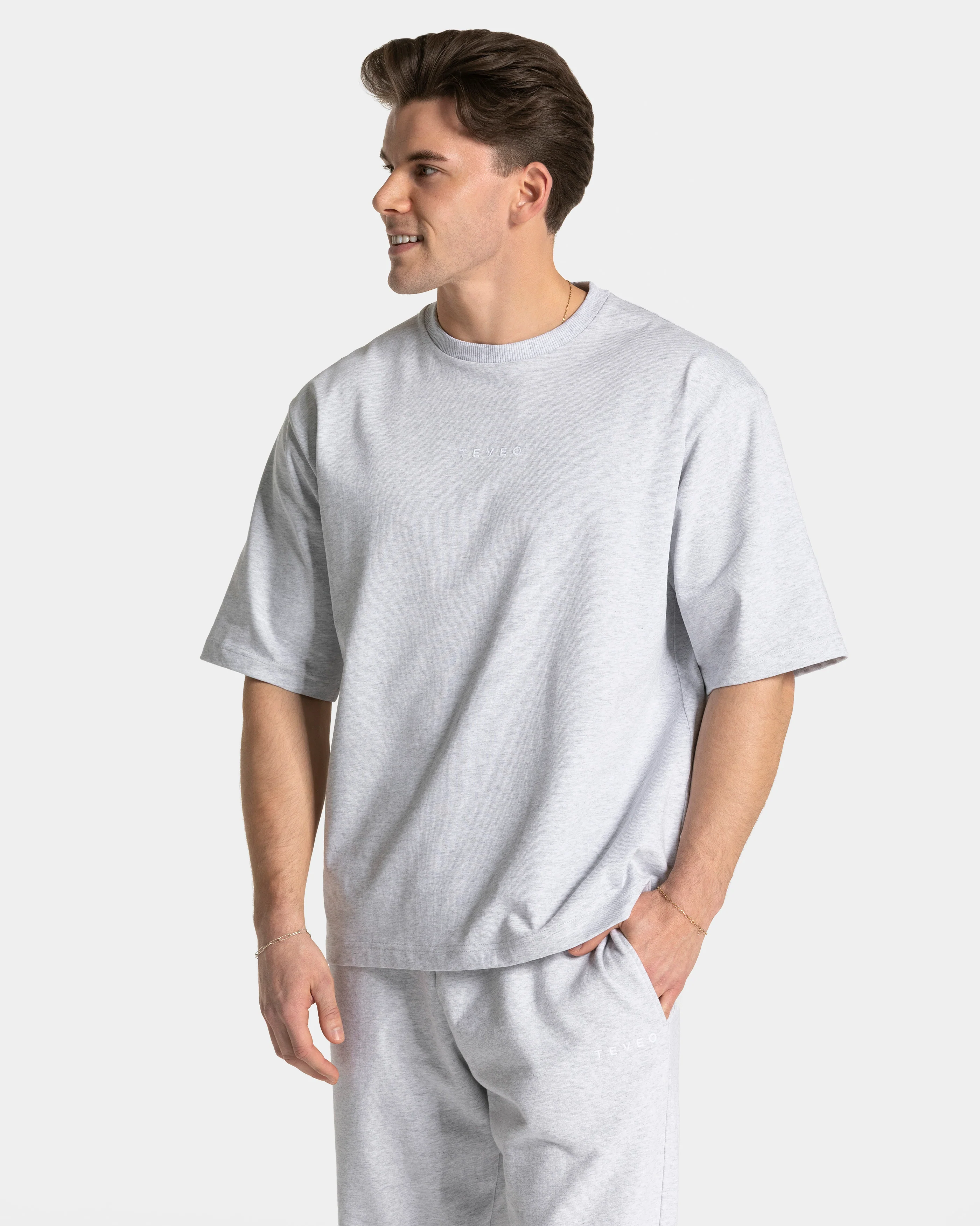 RI’VAIV Oversized T-Shirt "Hellgrau" - Image 2