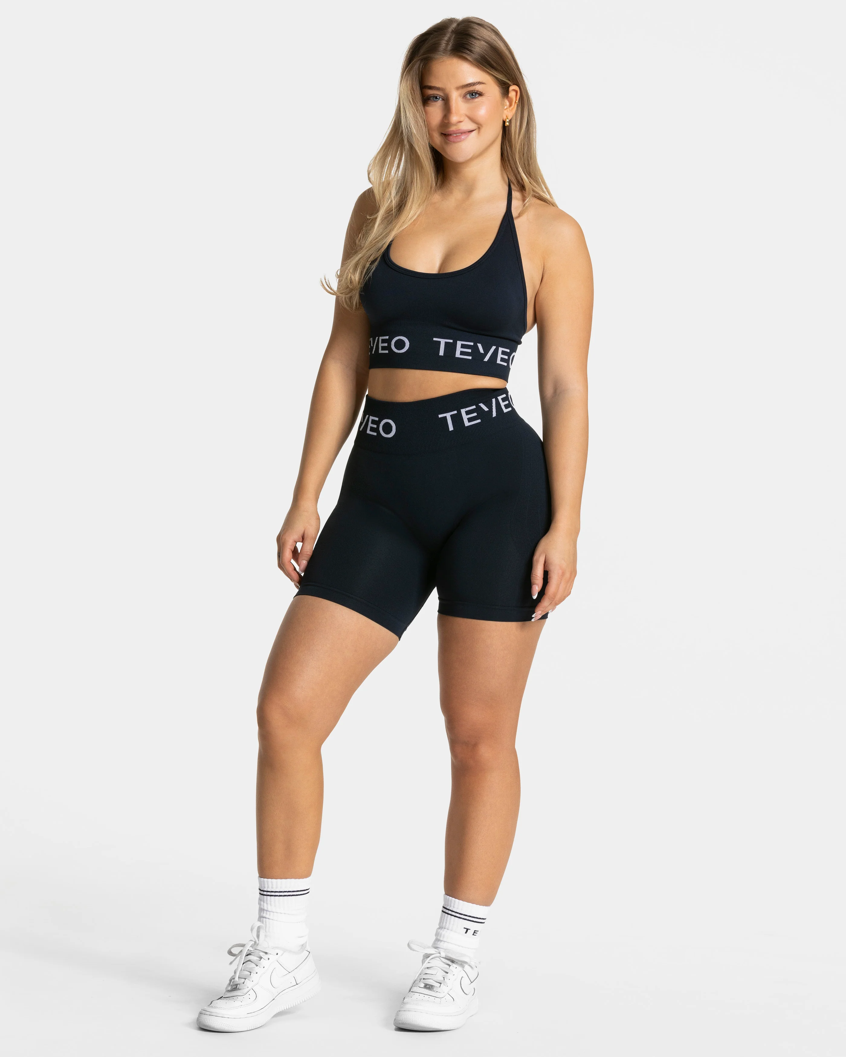 Signature Covert Scrunch Shorts "Midnight" - Image 3