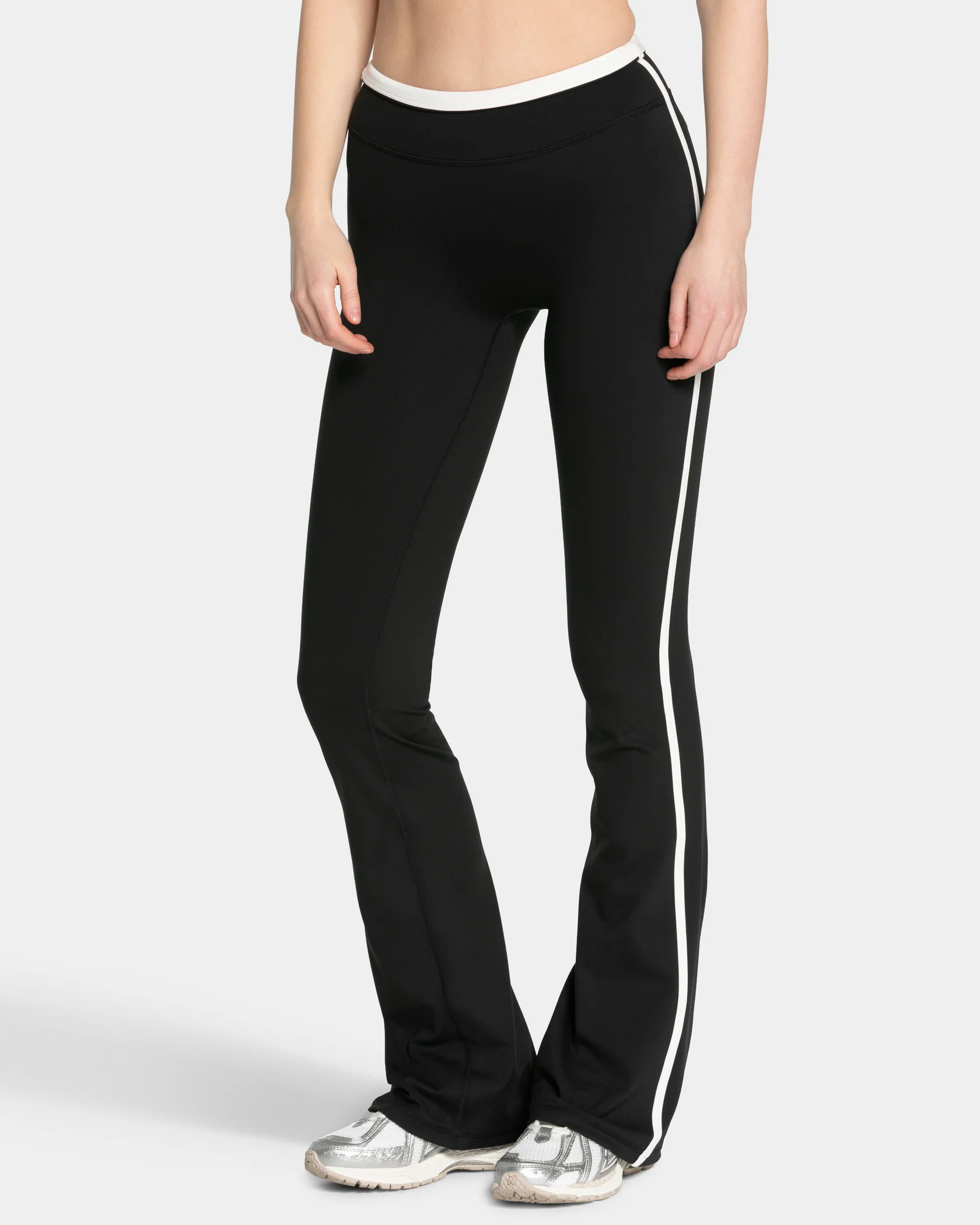 Soft Flared Leggings Regular "Schwarz"