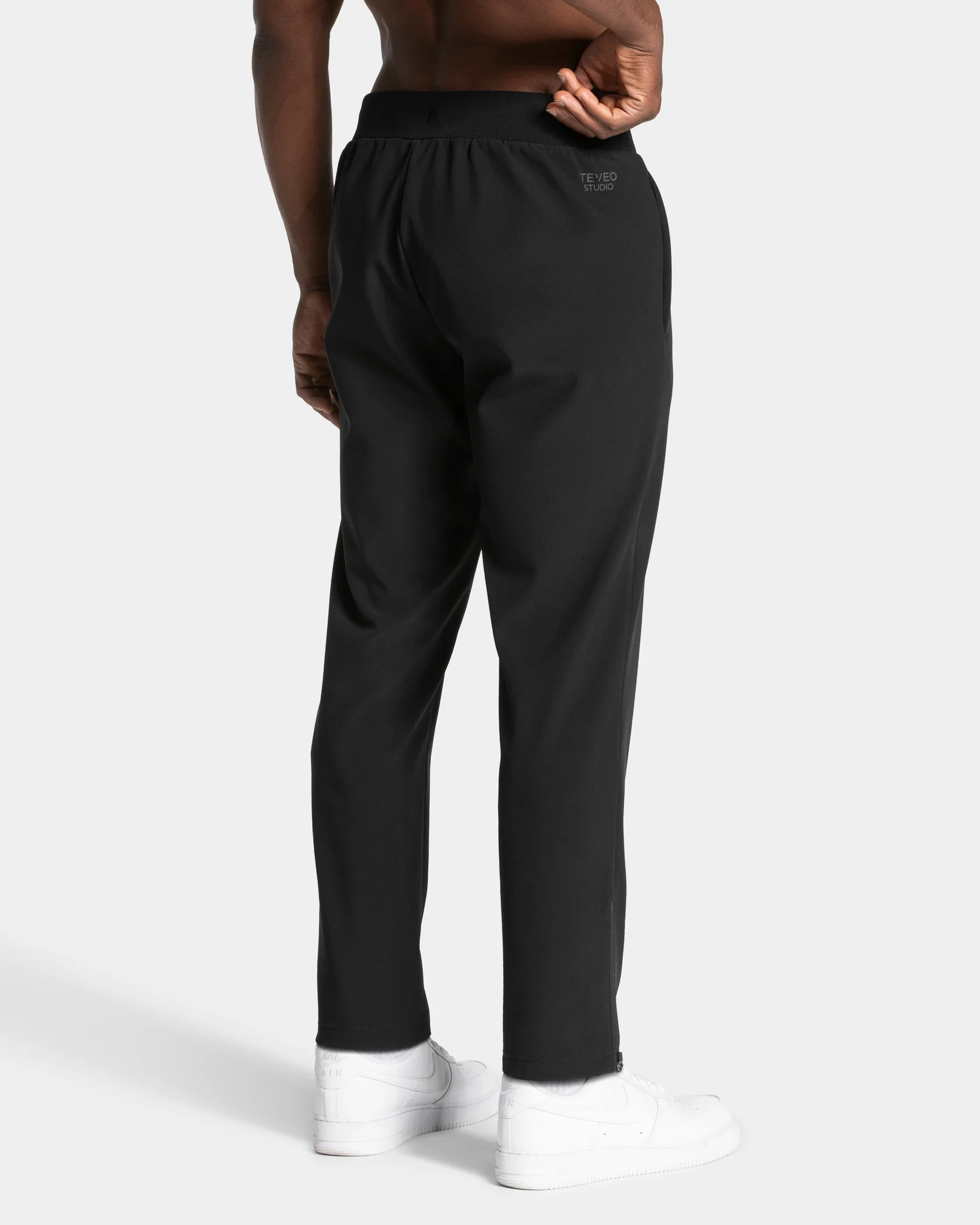 Studio Soft Pants "Schwarz" - Image 2