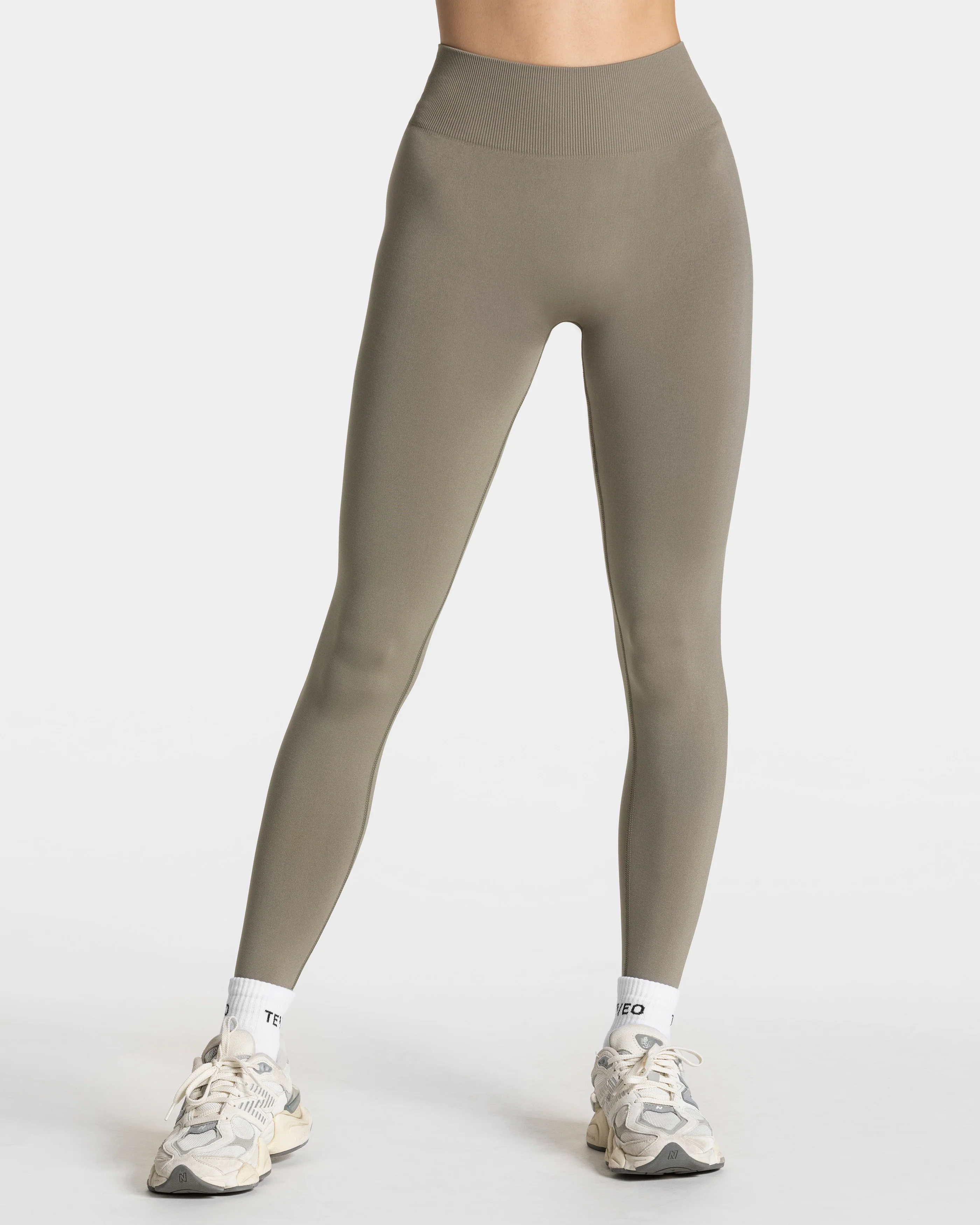 Timeless Pro Covert Scrunch Leggings "Khaki" - Image 2