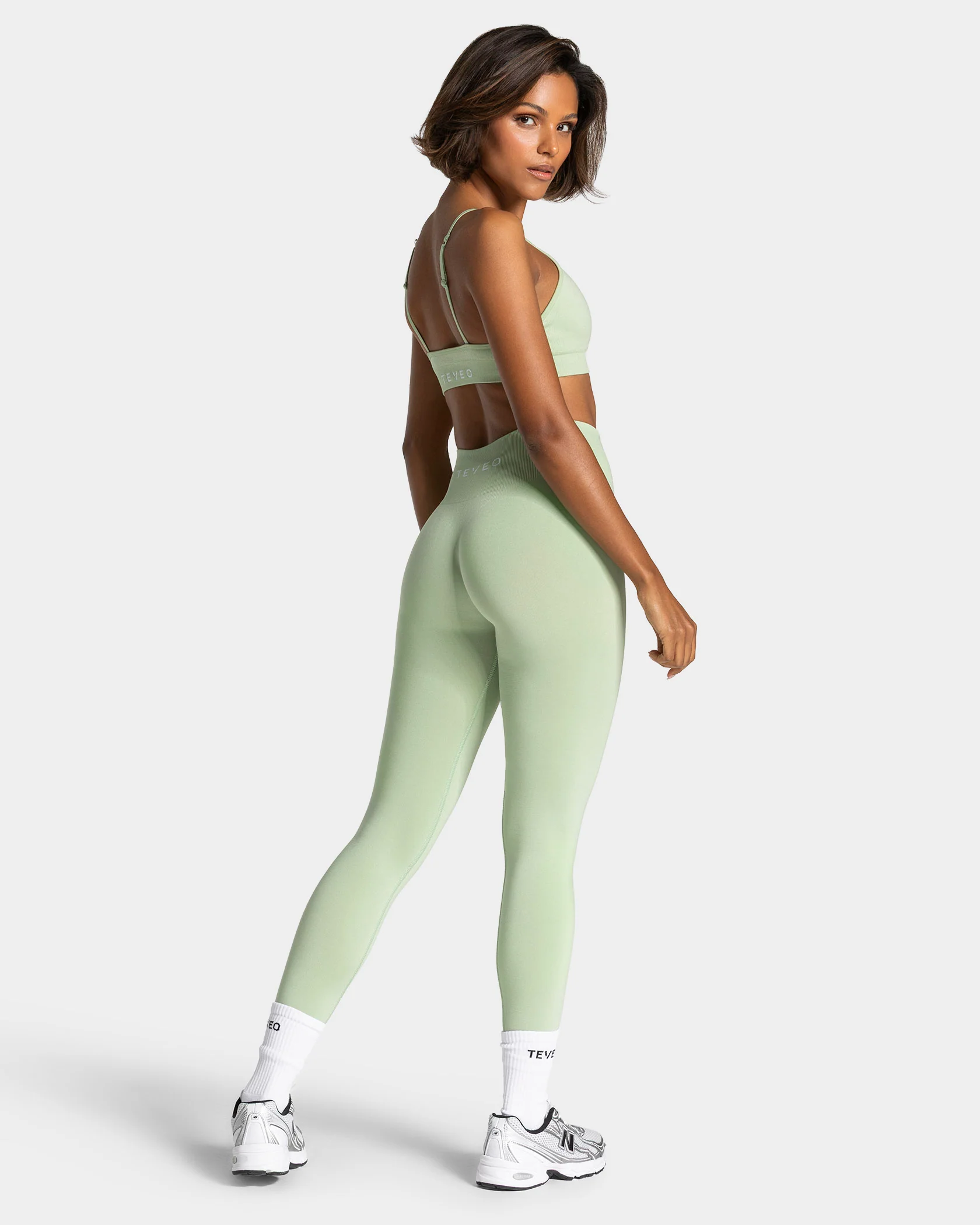Timeless Pro Leggings "Ice Matcha" - Image 5