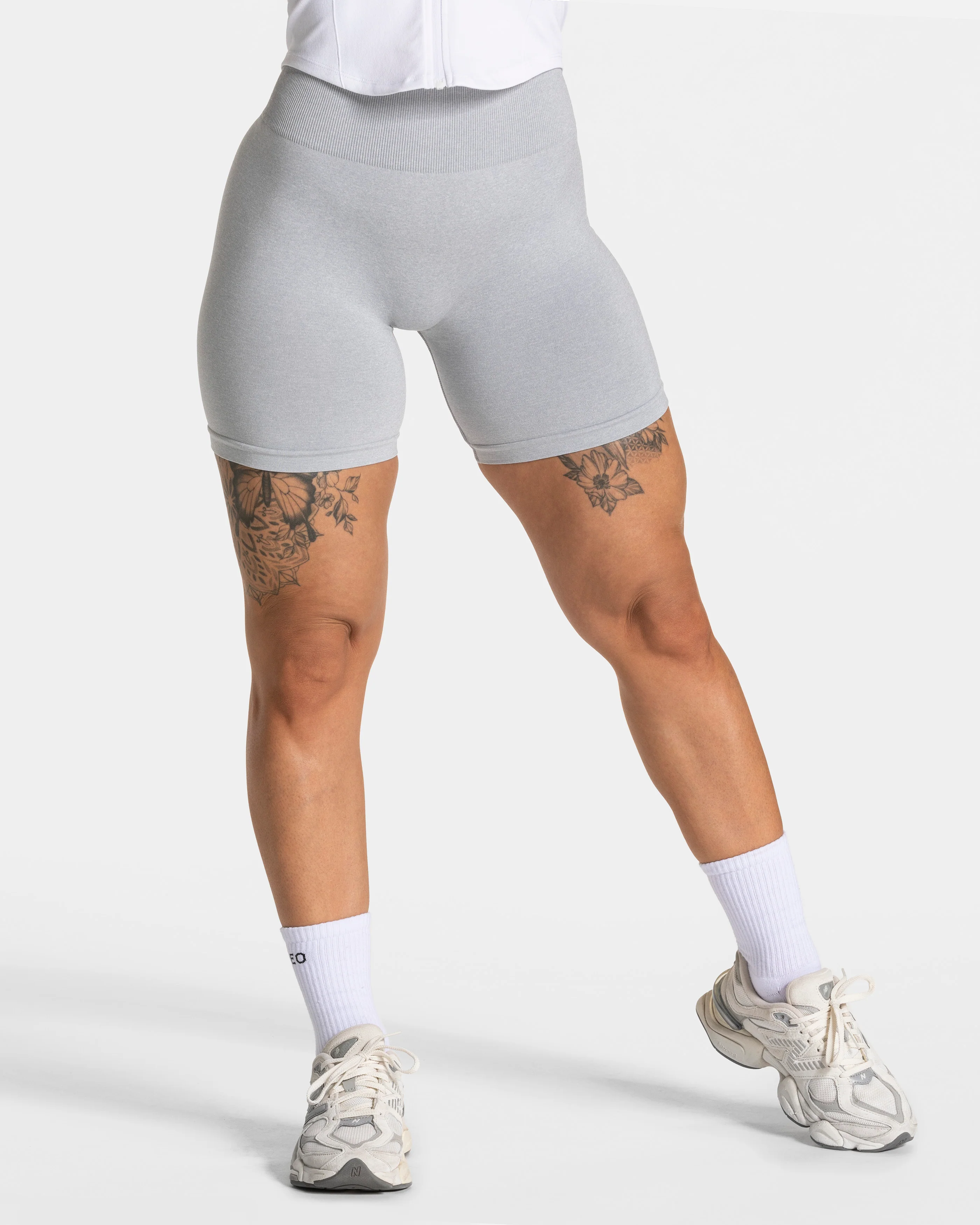 Timeless Pro Shorts "Hellgrau" - Image 2